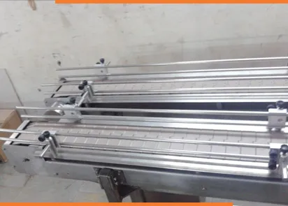 Flat belt conveyor